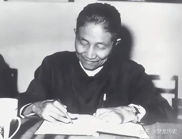 中将),曾国华(中将)副政治委员:吴法宪(中将)副司令员:李士林(未到职)