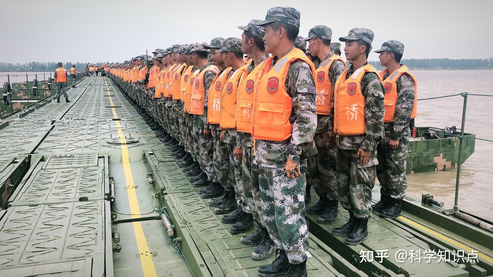 中国舟桥部队有多强?26分钟即可架设千米铁桥,可供重装部队通行 - 知乎