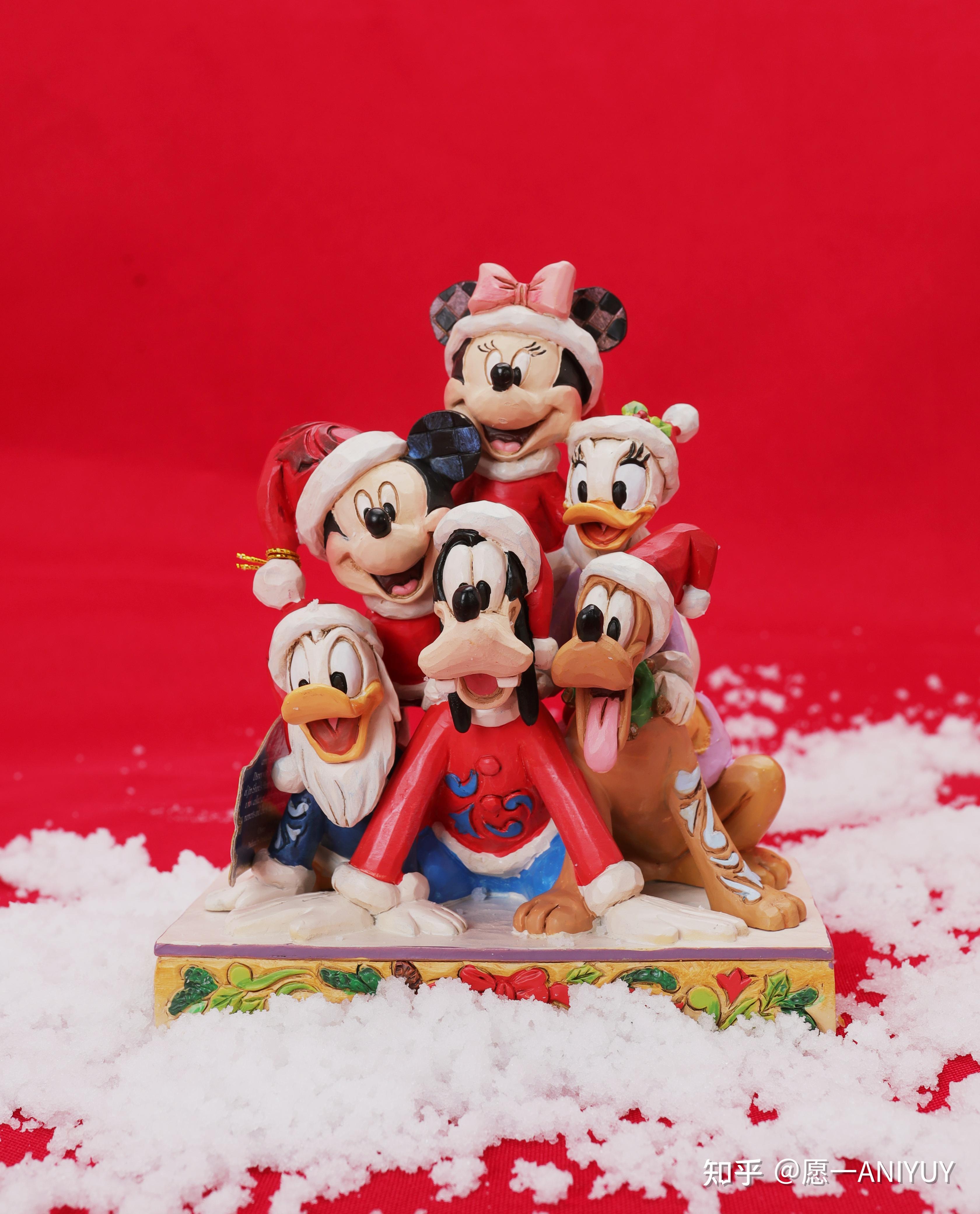 迪士尼玩偶全家福照片图片