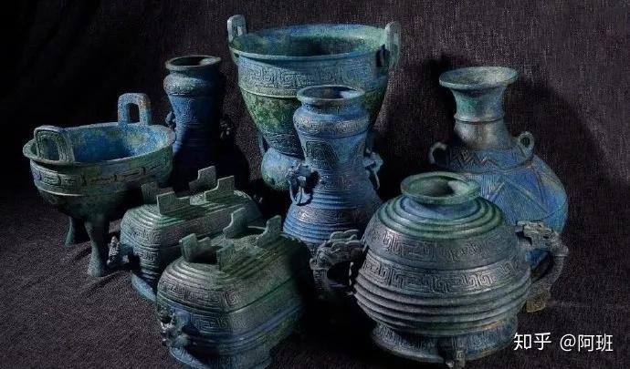 青铜酒器之盛酒器：罍、盉、斝、卣、彝、瓿、壶、缶、𦉜| 酒文化与酒- 知乎