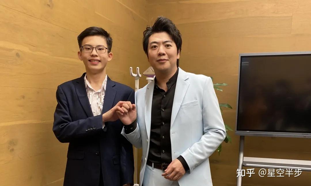 16岁自闭症男孩冬奥会舞台和朗朗同台合奏,背后的故事,戳中无数人的心