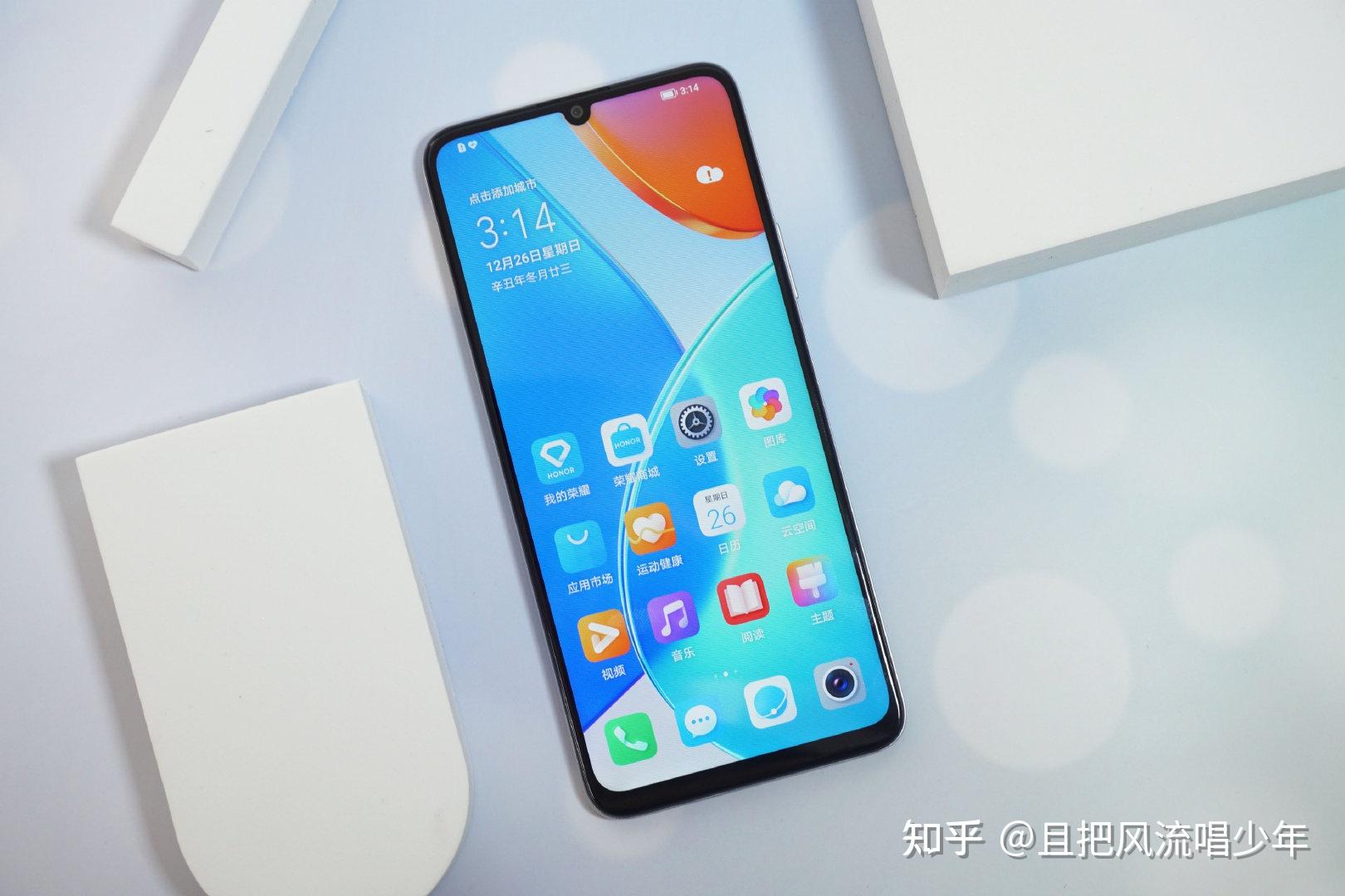 荣耀畅玩30 plus:快充长续航,智慧运存畅玩5g新视界 - 知乎