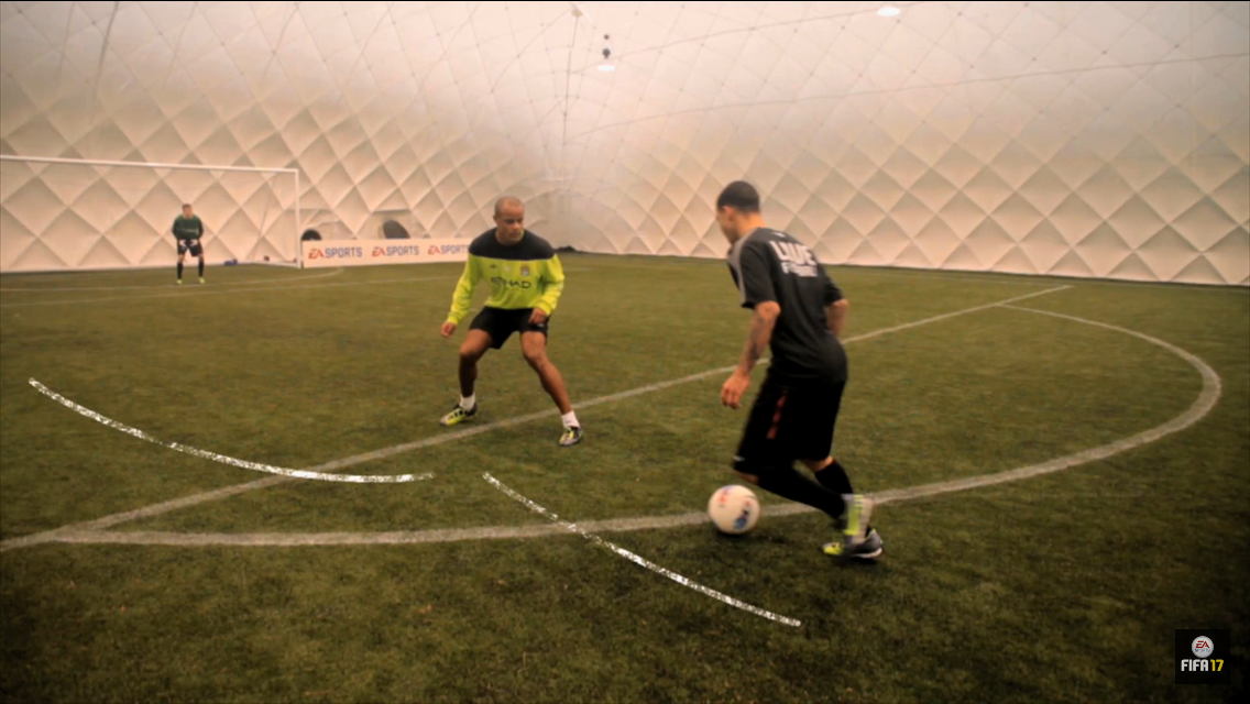 足球中后卫需要注意哪些问题?