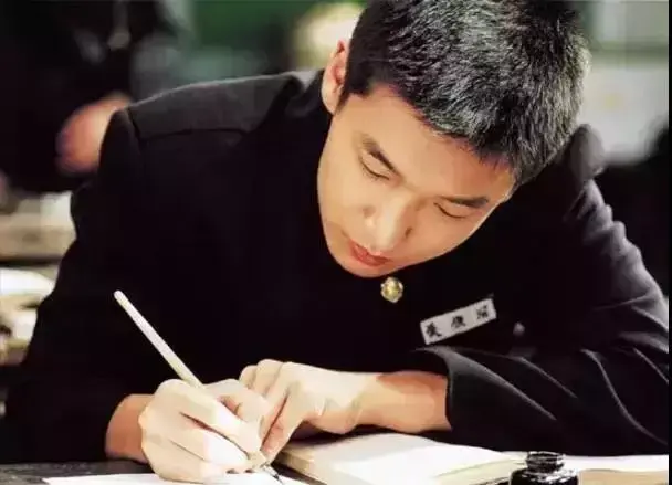 我好喜欢这个能演能唱的阿扎西啊