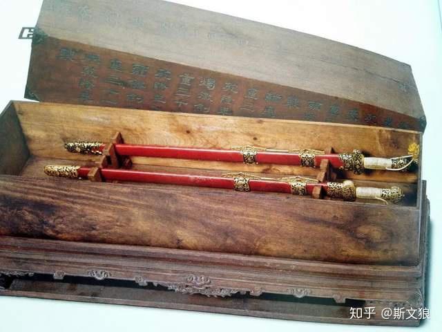 努尔哈赤剑,皇太极腰刀 __"金玉满堂"清廷珍品国博特展实记