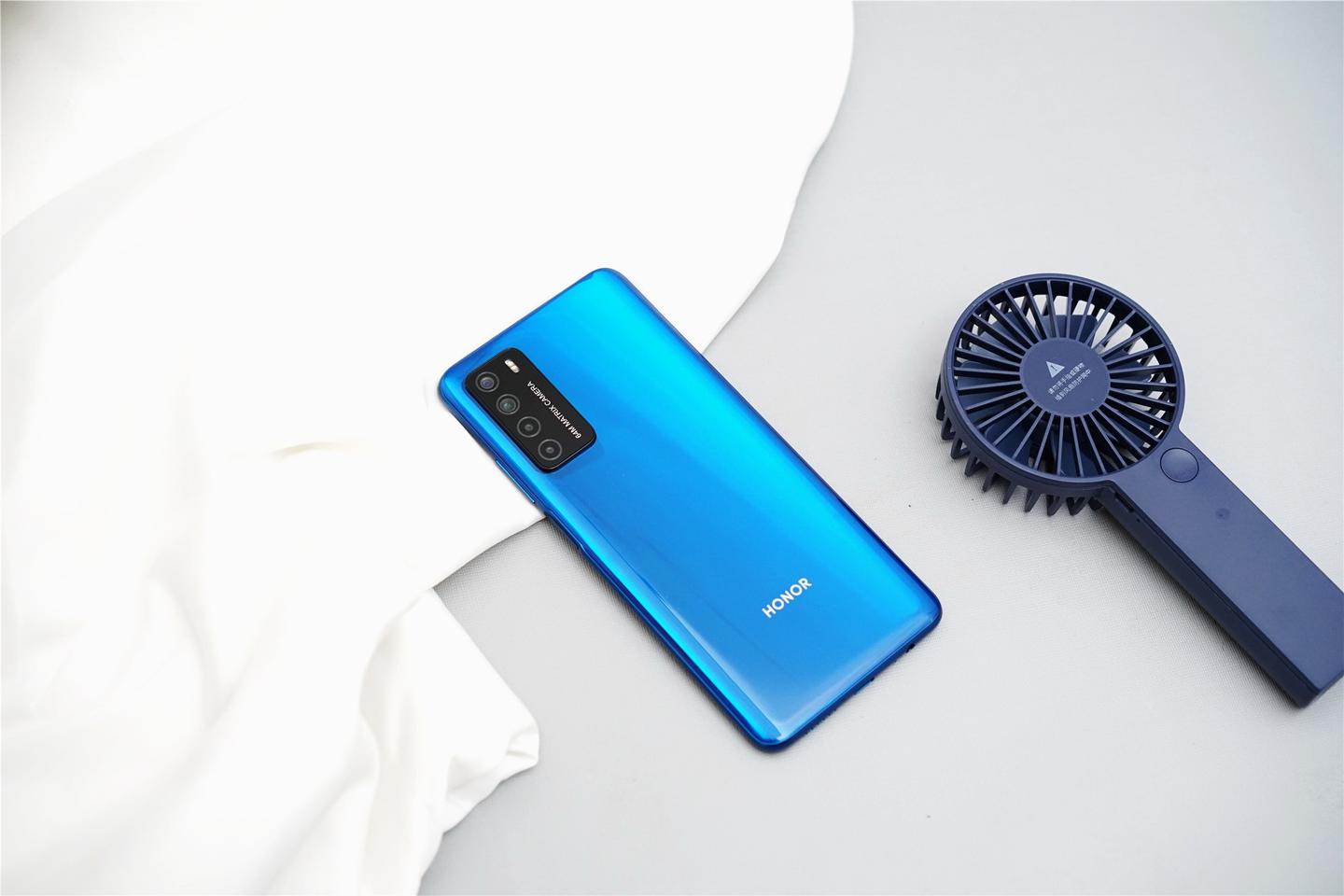 荣耀play4无短板的5g中端旗舰