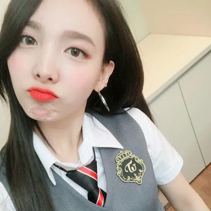 头像| twice 林娜琏合集 - 知乎