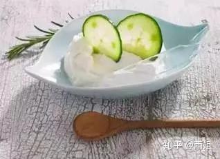酸奶加什么吃减肥效果好 v2-2516892679215410f61f1236e6de679f_b.jpg