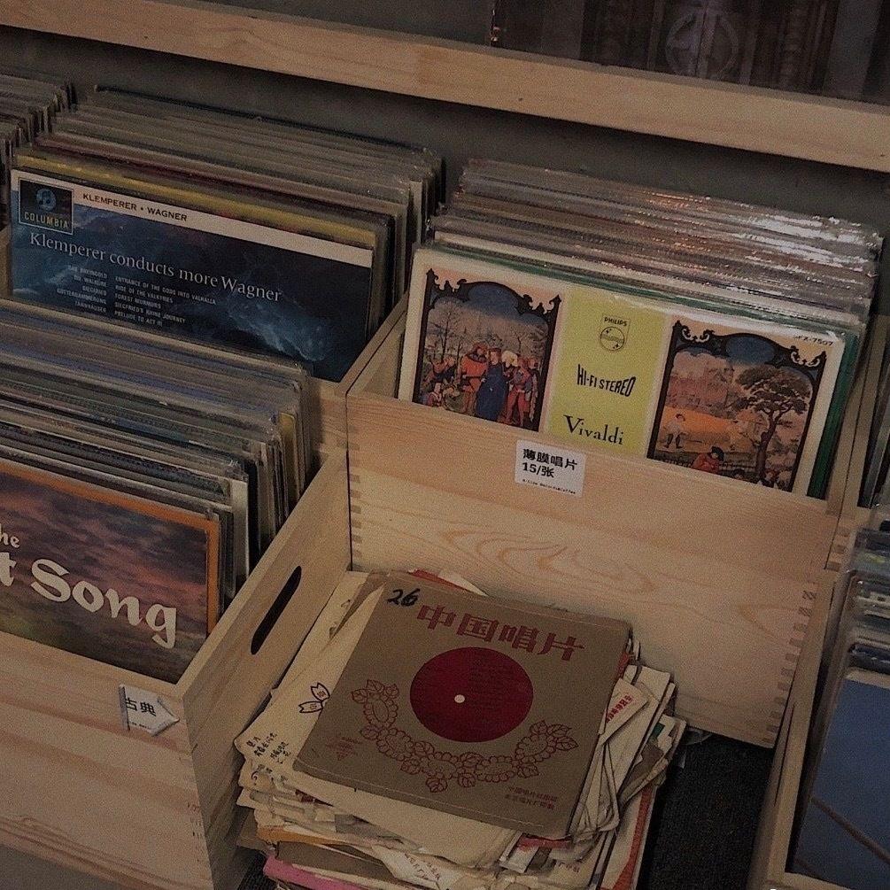 一组有关情绪的背景图