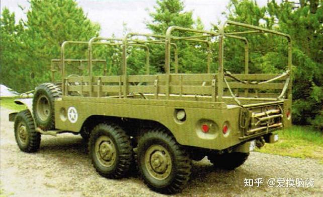 二,105毫米m3轻量型榴弹炮的轮式牵引车(道奇15吨6×6轻型卡车)