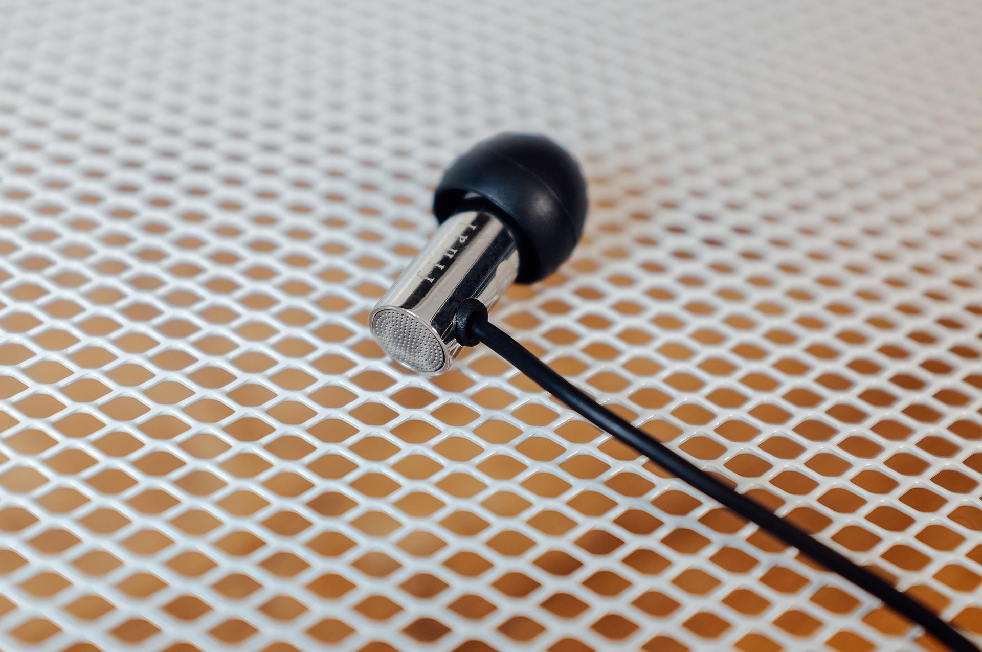 muffincakefinale3000入耳耳机测评外观篇