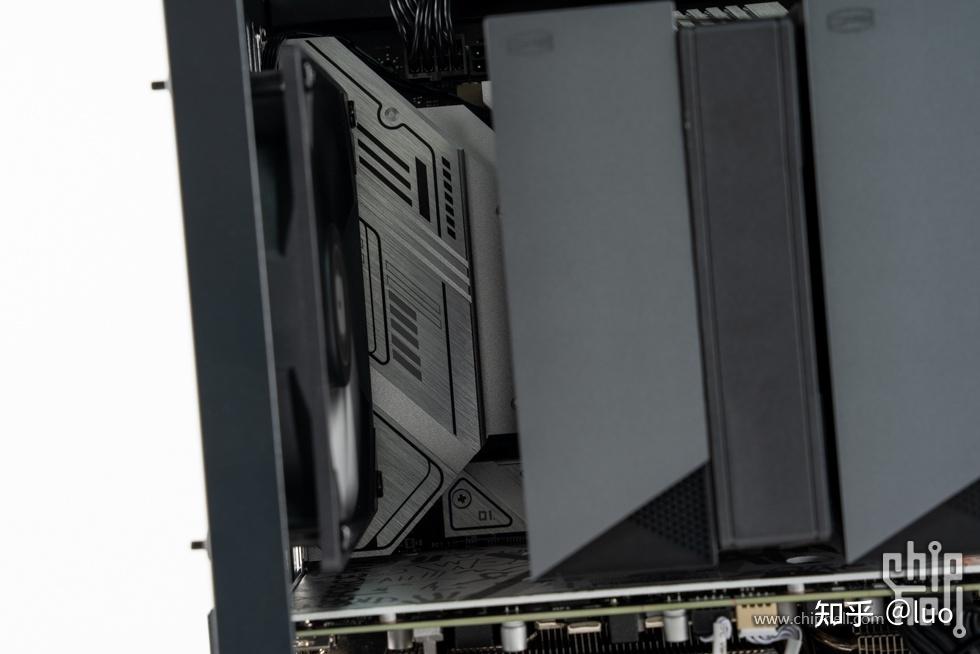 紧凑型MATX主机,闪鳞 G500 装机展示 - 知乎