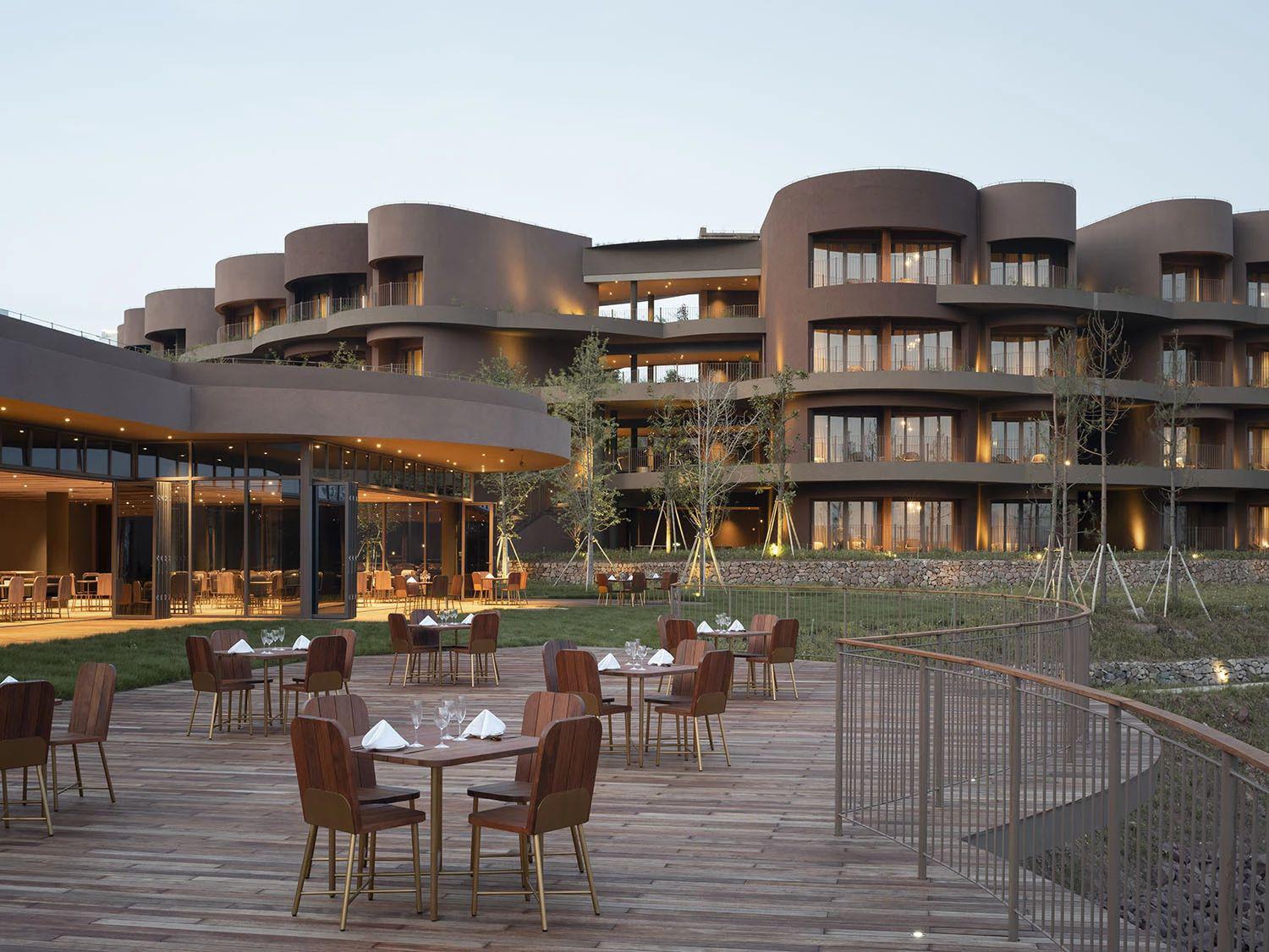 自然与奢华融合之作千岛湖可人酒店高品质定制家具来自住逻辑