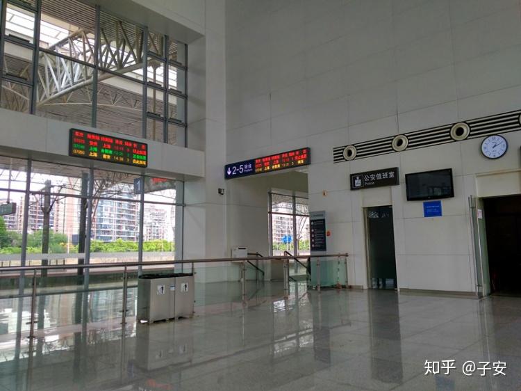 沪宁城际小站探访1上海西站