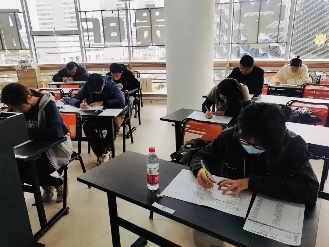 12月雅思模考1万次熬夜刷题不如来一场真刀真枪的实战