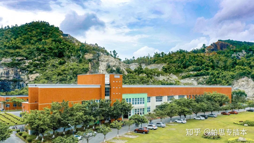 吉林大学珠海学院专插本吉珠到底是本a还是本b到底有多大多漂亮多优秀