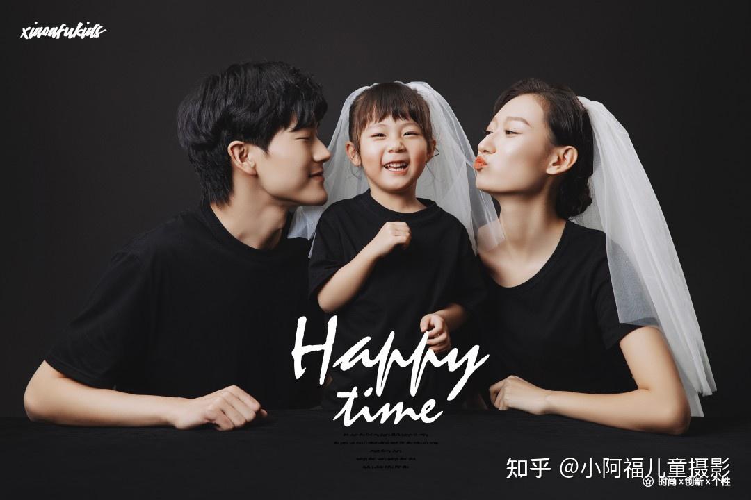 头纱亲子照但是没关系爸爸妈妈结婚的时候还没有宝贝就是一张张简约又