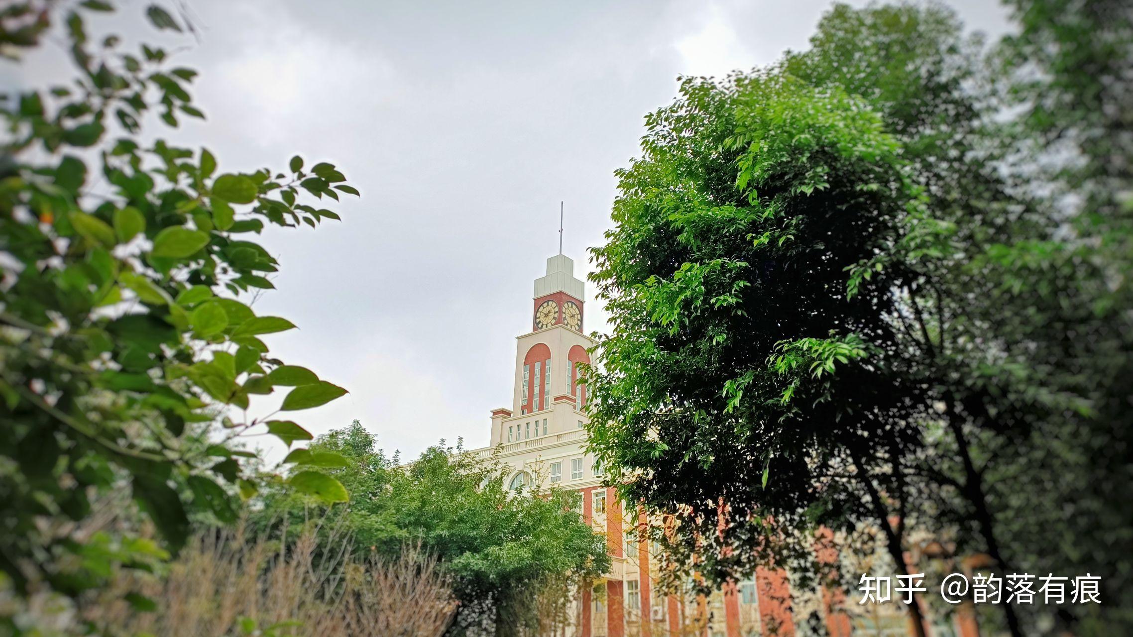 四川电影电视学院全景图片