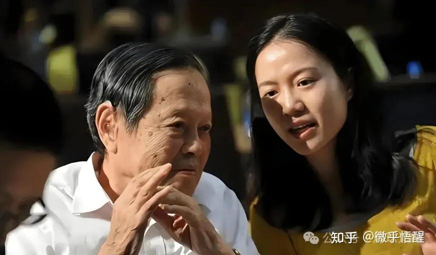 杨振宁长子杨光诺动情发声:感谢继母翁帆,二十余载她是杨家最暖的港湾 - 知乎