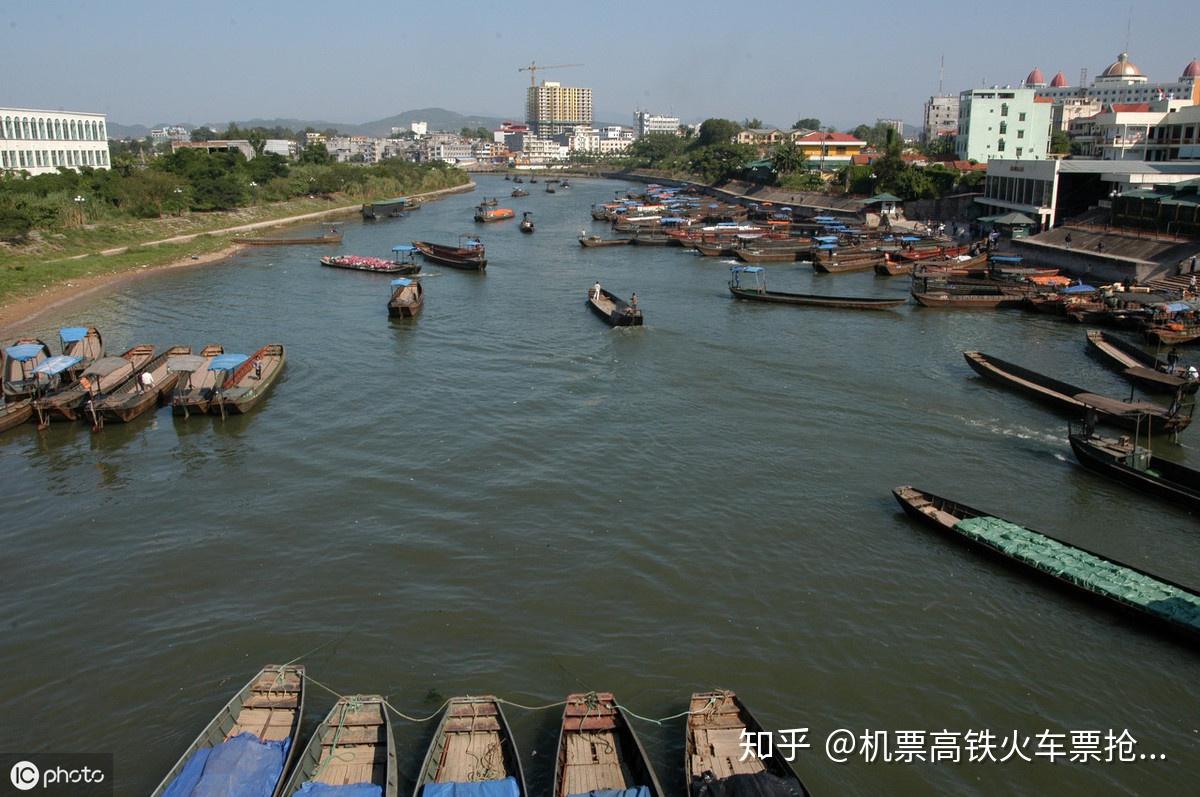 越南旅游奇景!大捆人民币摆在路边，不怕被人抢吗？ - 知乎