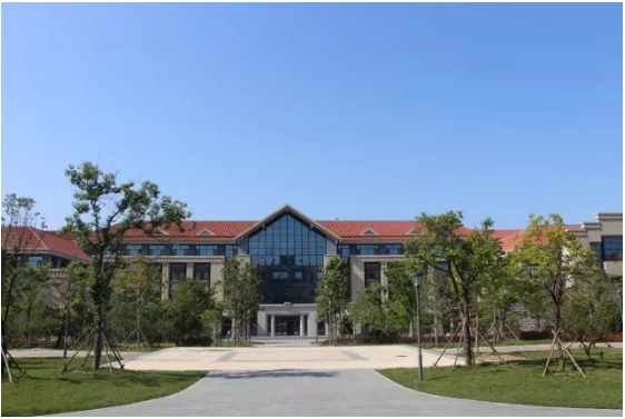 山东大学计算机科学与技术学院青岛校区https://www.cs.sdu.edu.