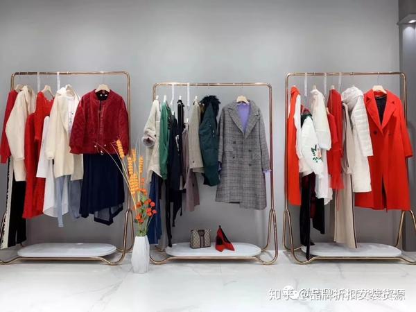 甘肃女装批发货源兰州女装康昌路服装市场格莱米娅19冬品牌折扣女装批发库存女装批发尾货女装 知乎