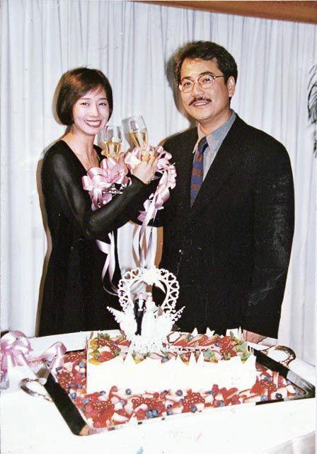 为什么感觉张国荣的粉丝,普遍都对毛舜筠女士很排斥?