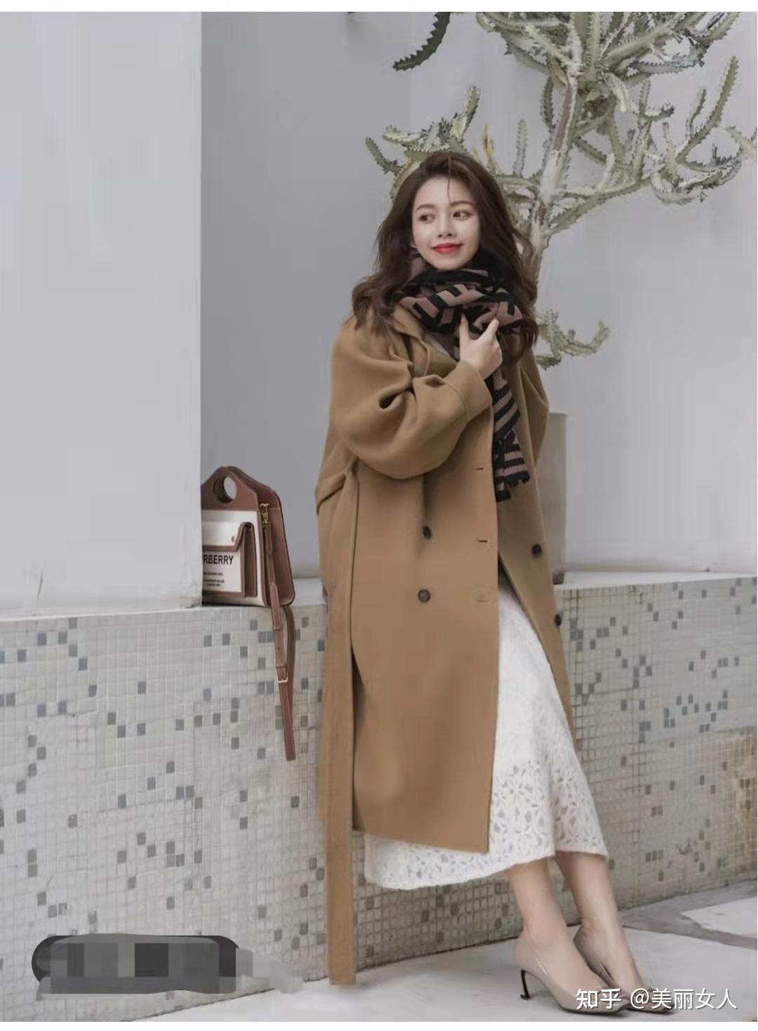 冬天连衣裙搭配什么外套好看