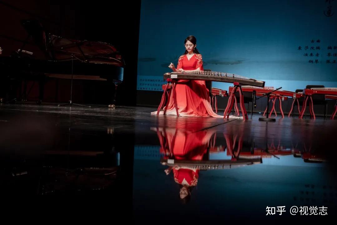 乐海徜徉指尖流水岑佳蔚古筝独奏音乐会保利巡演完美收官