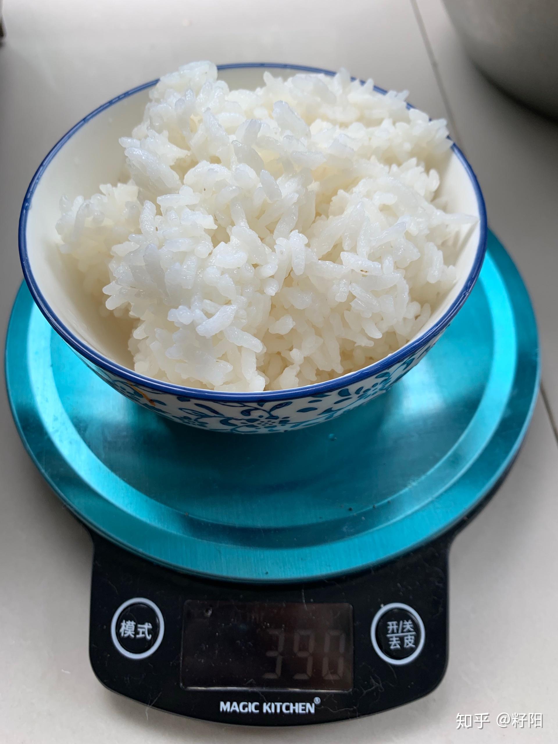 一碗泡面的热量真的比一顿白米饭+有荤有素的