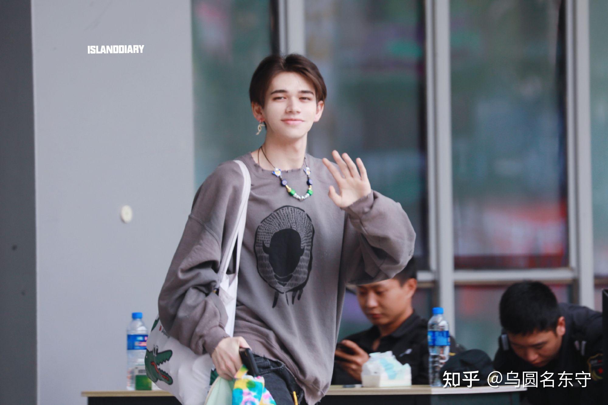 有人能帮我解释下创造营2021庆怜卡位12的原因吗