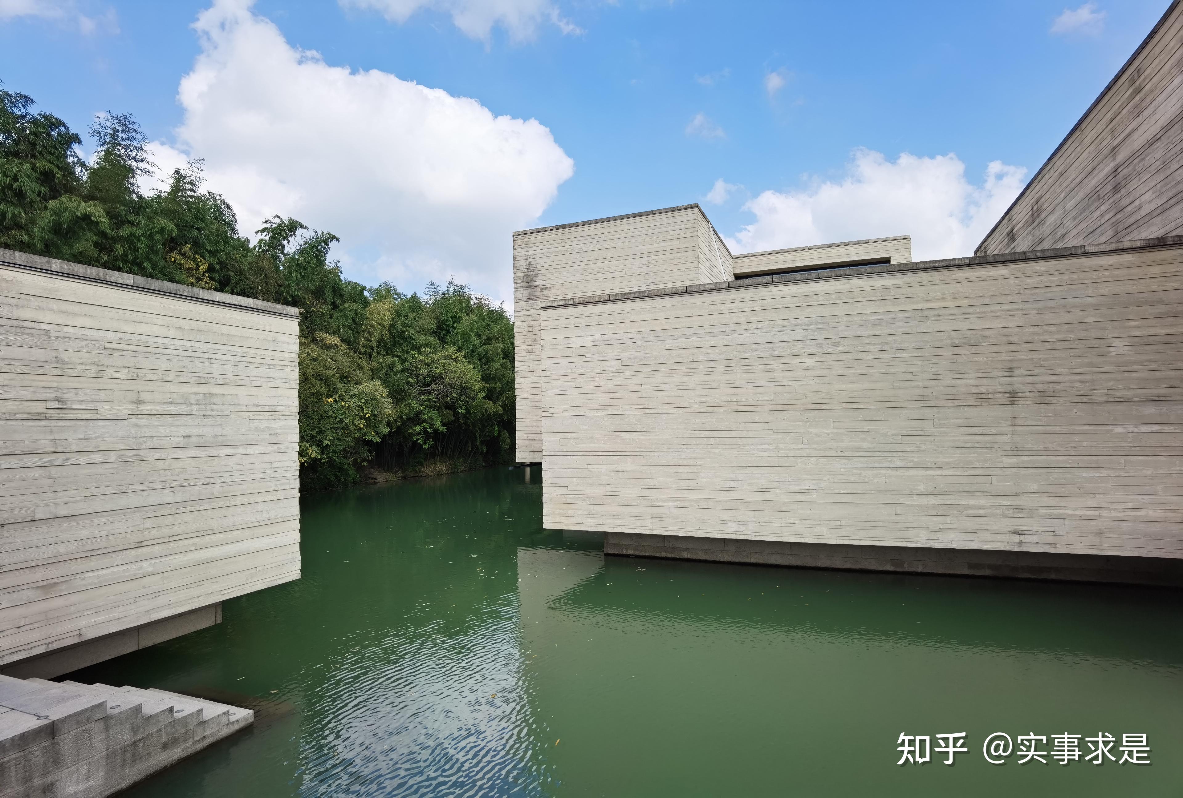 特殊饰面清水混凝土木纹清水混凝土