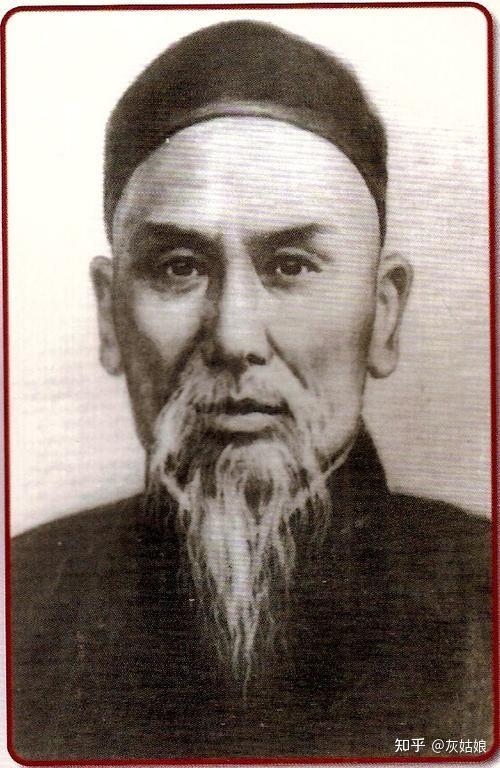 学拳的意义杨露禅先生也讲了防身一项,实际上有很多很多……,像杨澄甫