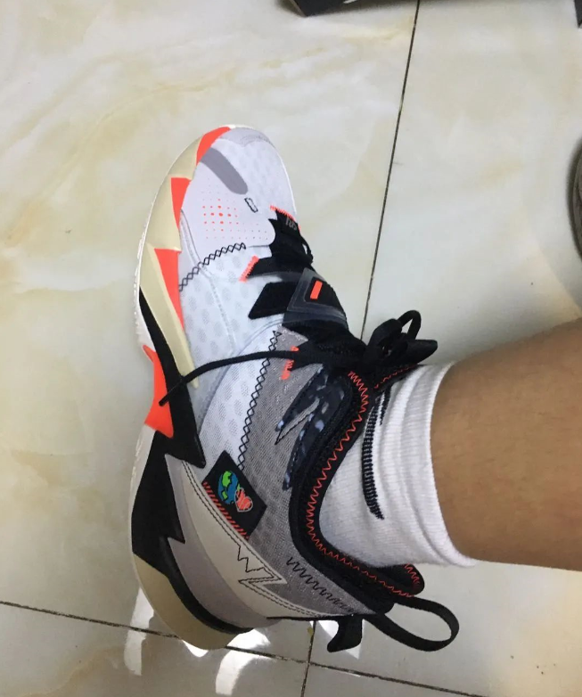 网友球鞋分享aj威少3科比战靴适合自己的就是好球鞋