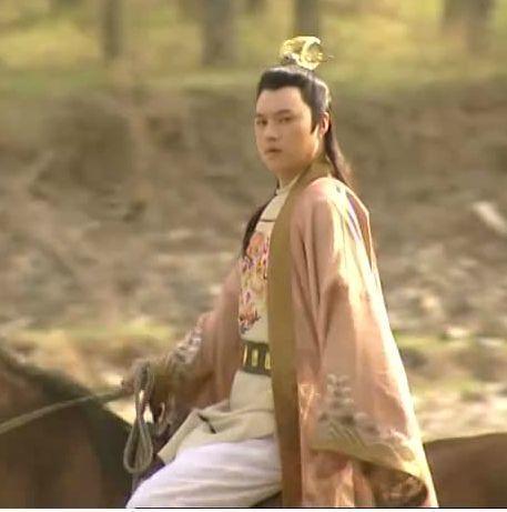 按理说,朱允熞已经被降封为郡王,而且还在建昌这个指定的地方软禁