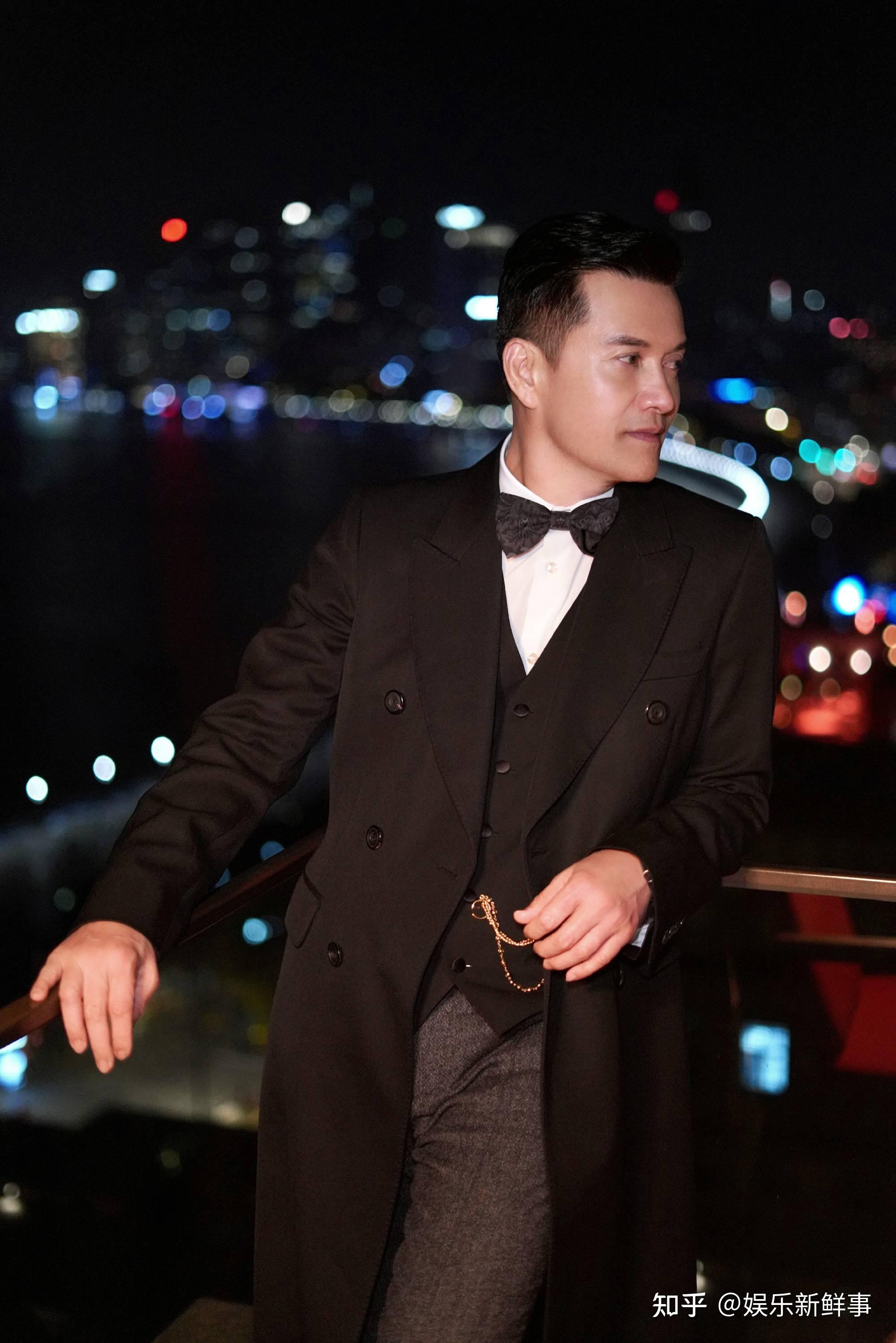 吕良伟陈世英大师见大师实力诠释什么是将年龄活成了数字