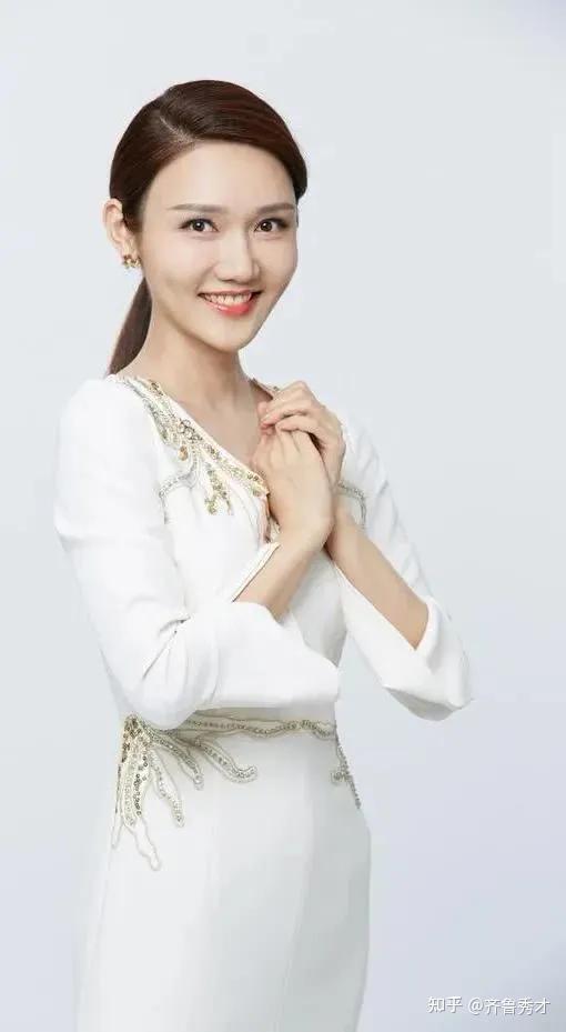 春晚女主持人换代,龙洋,马凡舒和王佳宁取代周涛,董卿和朱迅 - 知乎
