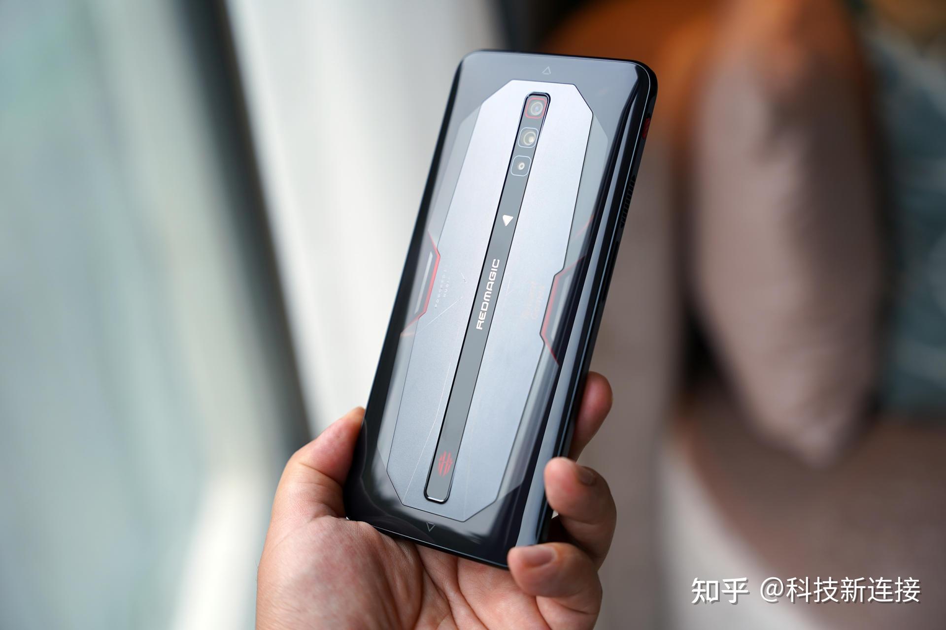 红魔 6 pro评测:游戏手机的春天终于来了!