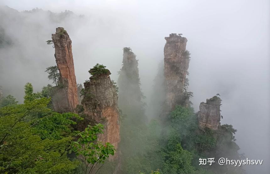 张家界景点排名推荐：张家界旅游全攻略，张家界旅游怎么去，张家界旅游时间推荐，张家界旅游住市区还是住景区好，张家界旅游攻略三天 - 知乎