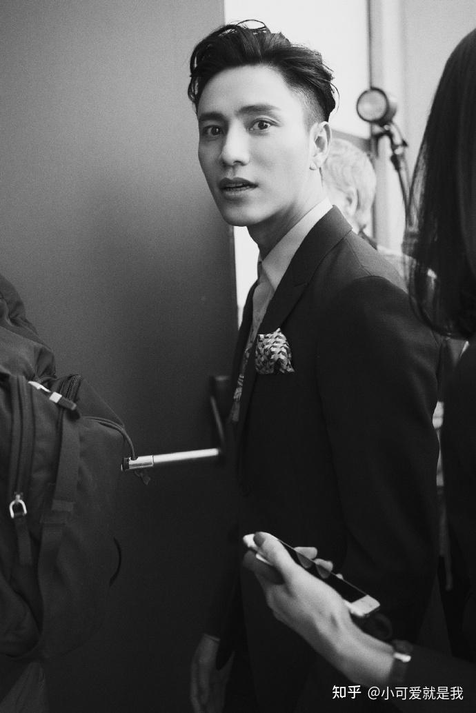 何晋龙解读陈坤在侍神令里表象如何