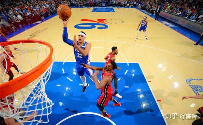 76人对决步行者全场激战直播呈现