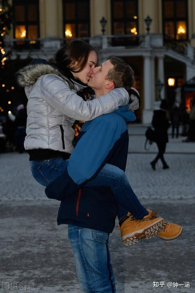 两性之间女人一旦付出真爱怎么都忘记不了你懂吗