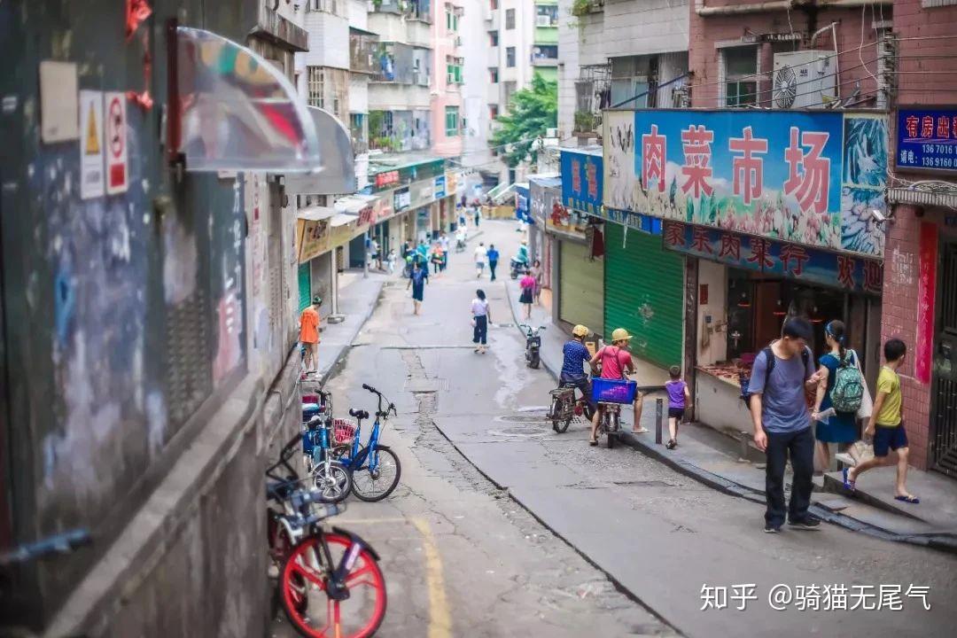 宝藏美食店黄贝岭,对于一个初来乍到的深漂来说,它是环中线的一个起始