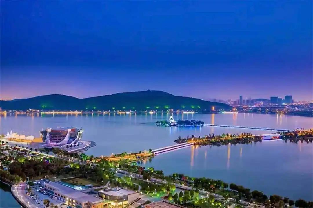 v2-2a15423678154761847c8521a65fc0b8_1440w.jpg?source=172ae18b