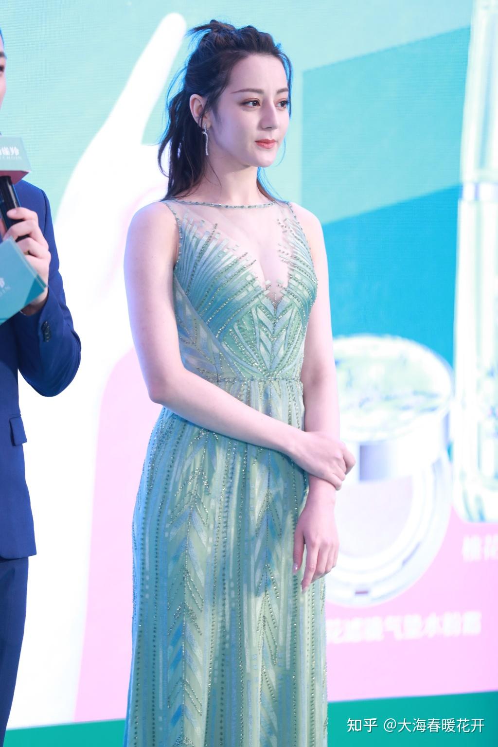 迪丽热巴身材怎么样如何塑造好身材