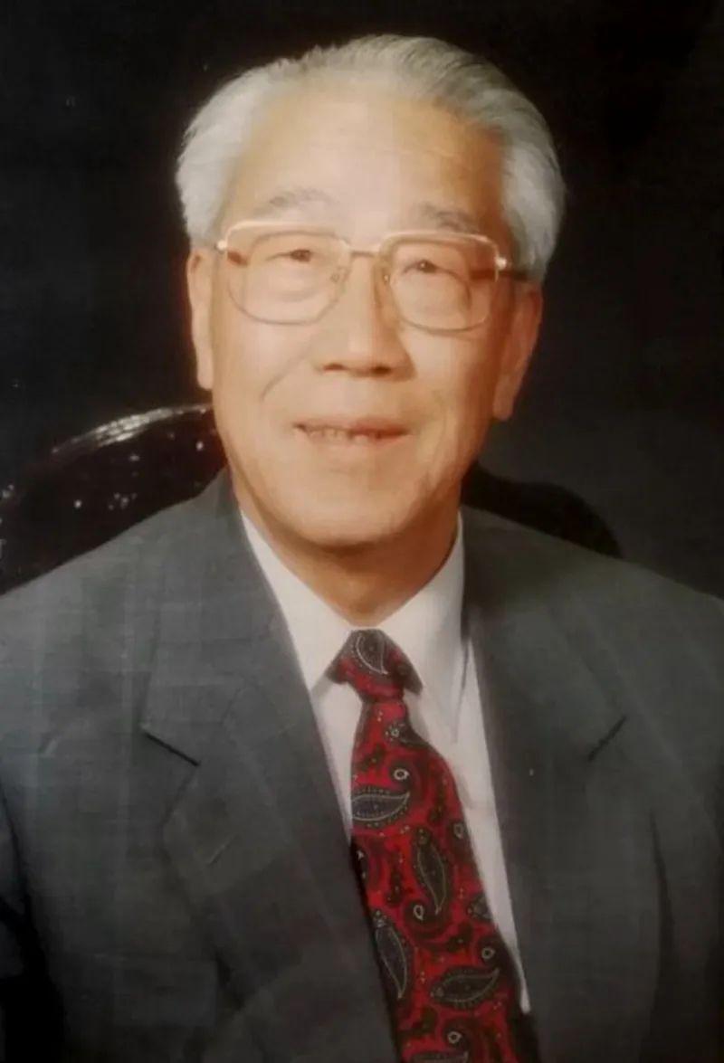 他曾担任张闻天的秘书,1959年“揭发”张闻天,余生都后悔不已 - 知乎