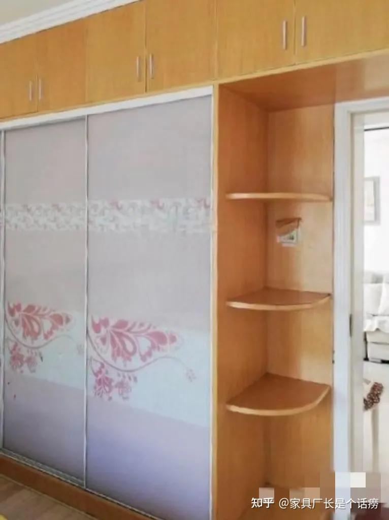 全屋定制的柜门：选一门到顶还是分段式？看完这篇不再纠结！ - 知乎