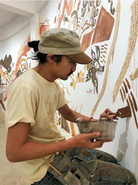 现场浅井裕介泥土画中国首展十五米穹顶创作进行时