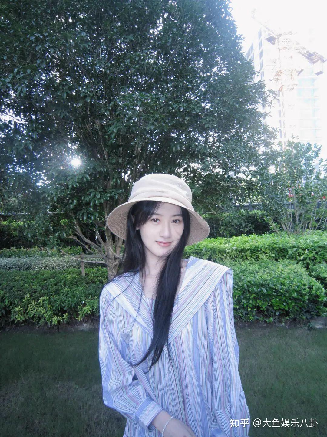 袁冰妍海外出道的瓜