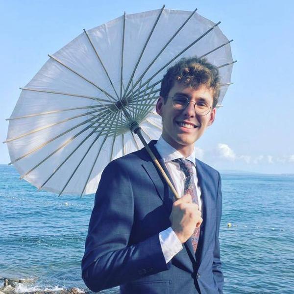 有哪些小众但是歌好听的歌手?